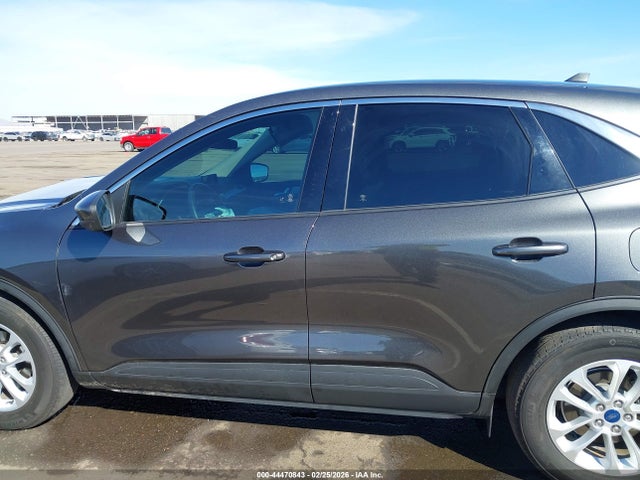 1FMCU0G61LUC65143 Ford ESCAPE SE