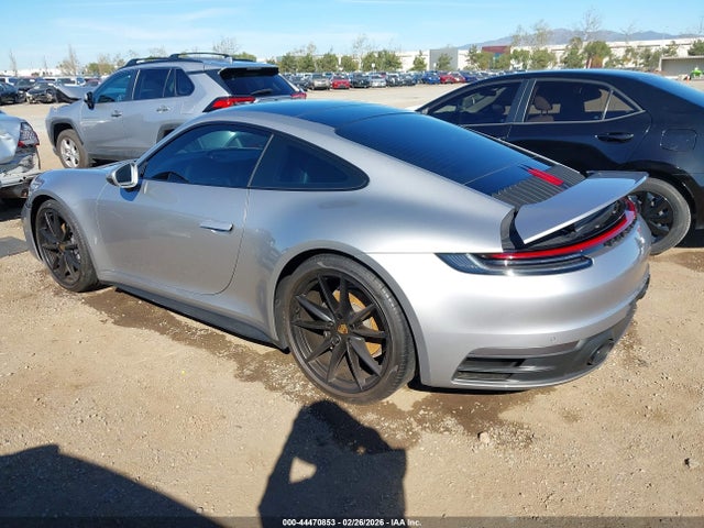 2022 PORSCHE 911 WP0AA2A98NS205362 Photo 2