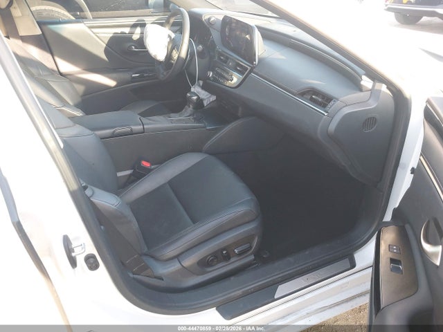 Продаж на аукціоні авто 2022 Lexus Es 350, vin: 58ACZ1B17NU137777, номер лоту: 44470859