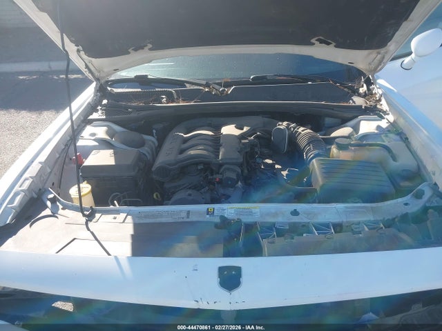 44470861 :رقم المزاد ، 2B3CJ4DV0AH272859 vin ، 2010 Dodge Challenger Se مزاد بيع
