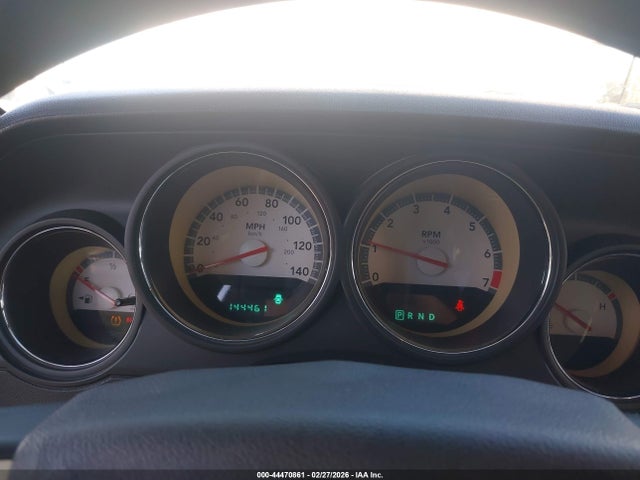 44470861 :رقم المزاد ، 2B3CJ4DV0AH272859 vin ، 2010 Dodge Challenger Se مزاد بيع