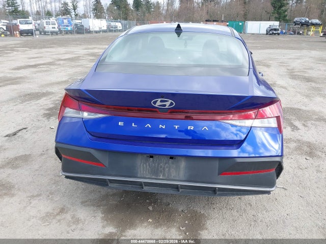 KMHLL4DG8RU830326 Hyundai ELANTRA SE