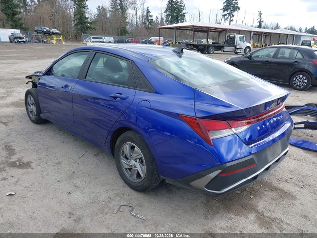 KMHLL4DG8RU830326 Hyundai ELANTRA SE