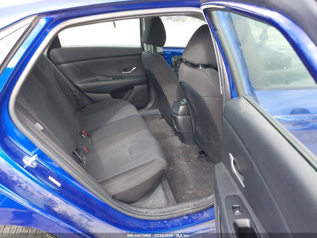 KMHLL4DG8RU830326 Hyundai ELANTRA SE