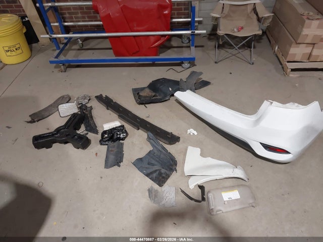 44470887 :رقم المزاد ، 3N1AB7APXEY297488 vin ، 2014 Nissan Sentra Sv مزاد بيع