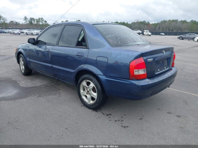 2000 Mazda Protege Es მანქანა იყიდება აუქციონზე, vin: JM1BJ2210Y0237977, აუქციონის ნომერი: 44470892