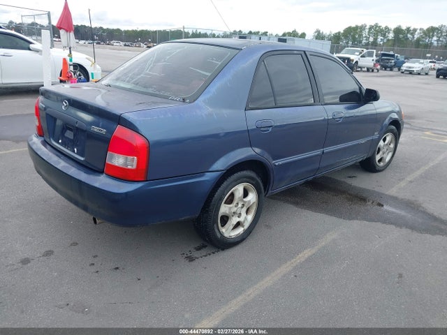 2000 Mazda Protege Es მანქანა იყიდება აუქციონზე, vin: JM1BJ2210Y0237977, აუქციონის ნომერი: 44470892