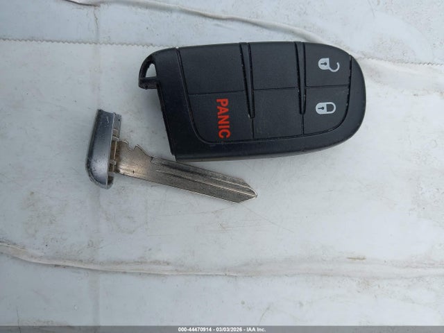 3C4PDCAB5JT474034 Dodge JOURNEY SE
