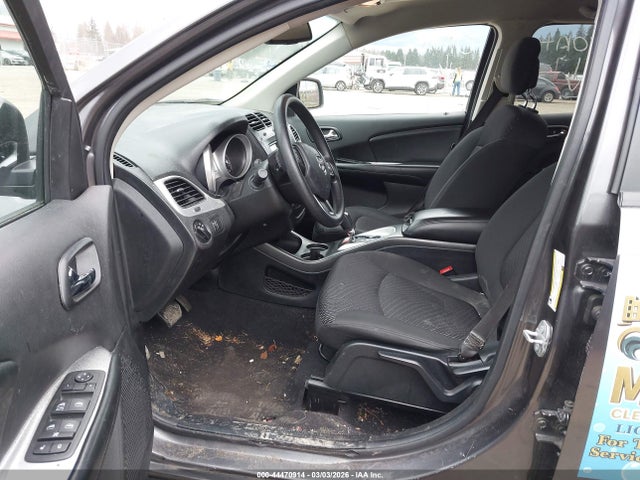 3C4PDCAB5JT474034 Dodge JOURNEY SE