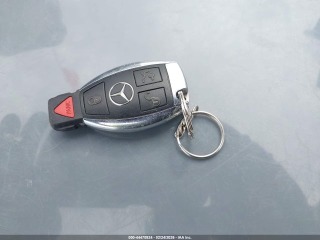 2008 MERCEDES-BENZ CLK 550 WDBTK72G08T089832 Photo 10