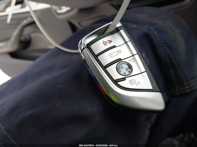 2020 Bmw M550i Xdrive მანქანა იყიდება აუქციონზე, vin: WBAJS7C00LCE33789, აუქციონის ნომერი: 44470934