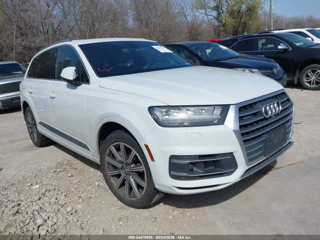 2017 AUDI Q7 WA1LAAF72HD024321 Photo 0