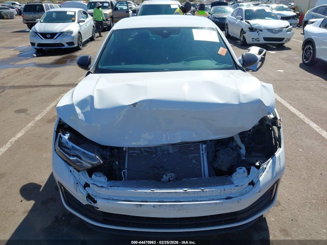 2024 Volkswagen Jetta 1.5t Sport მანქანა იყიდება აუქციონზე, vin: 3VWBM7BU5RM092882, აუქციონის ნომერი: 44470963