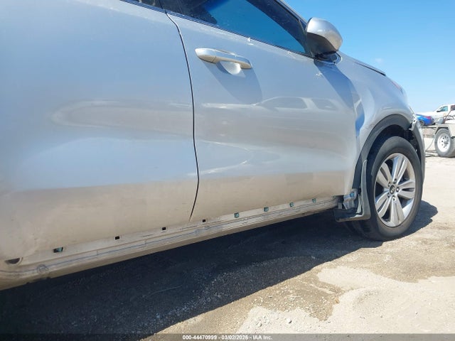 KNDPM3AC7H7106347 KIA Sportage Lx