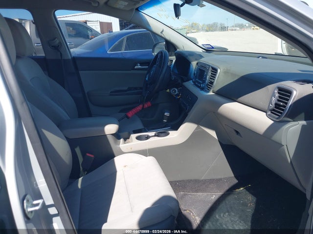 KNDPM3AC7H7106347 KIA Sportage Lx