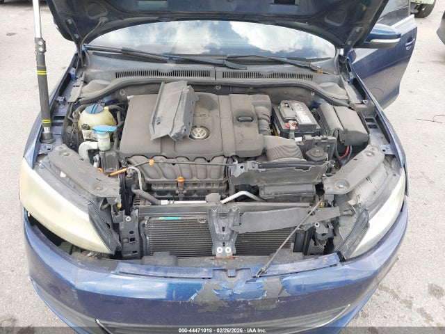 Продаж на аукціоні авто 2013 Volkswagen Jetta 2.5l Se, vin: 3VWDP7AJ2DM370380, номер лоту: 44471018