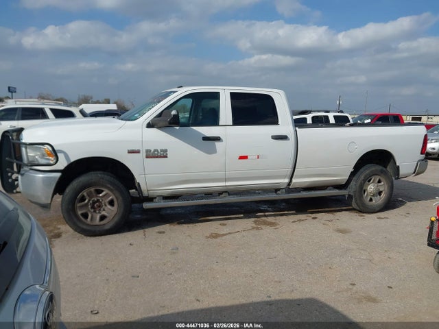 Продаж на аукціоні авто 2015 Ram 2500 Tradesman, vin: 3C6TR5H20FG558982, номер лоту: 44471036
