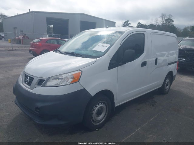 44471038 :رقم المزاد ، 3N6CM0KN3FK690576 vin ، 2015 Nissan Nv200 S مزاد بيع
