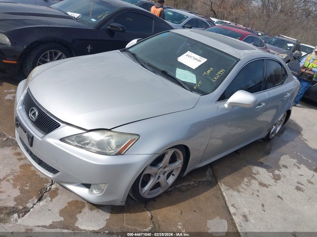 44471040 :رقم المزاد ، JTHBK262582062354 vin ، 2008 Lexus Is 250 مزاد بيع