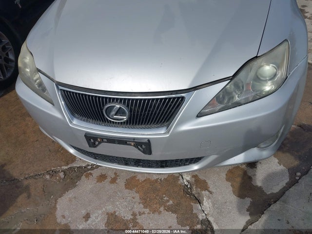 44471040 :رقم المزاد ، JTHBK262582062354 vin ، 2008 Lexus Is 250 مزاد بيع