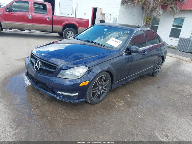 Продаж на аукціоні авто 2013 Mercedes-benz C 300 Sport 4matic, vin: WDDGF8AB6DR242097, номер лоту: 44471047
