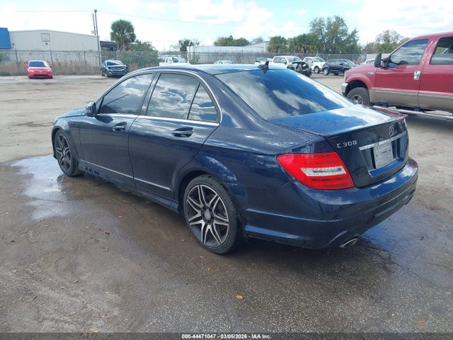 Продаж на аукціоні авто 2013 Mercedes-benz C 300 Sport 4matic, vin: WDDGF8AB6DR242097, номер лоту: 44471047