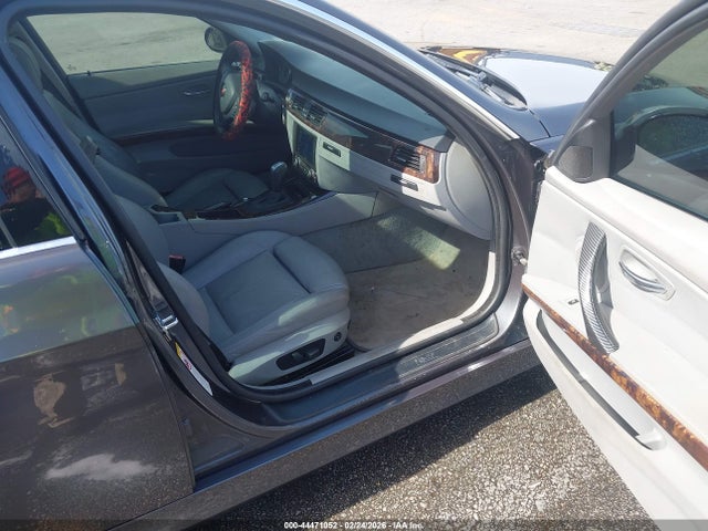 2008 Bmw 335i მანქანა იყიდება აუქციონზე, vin: WBAVB77508NM05684, აუქციონის ნომერი: 44471052