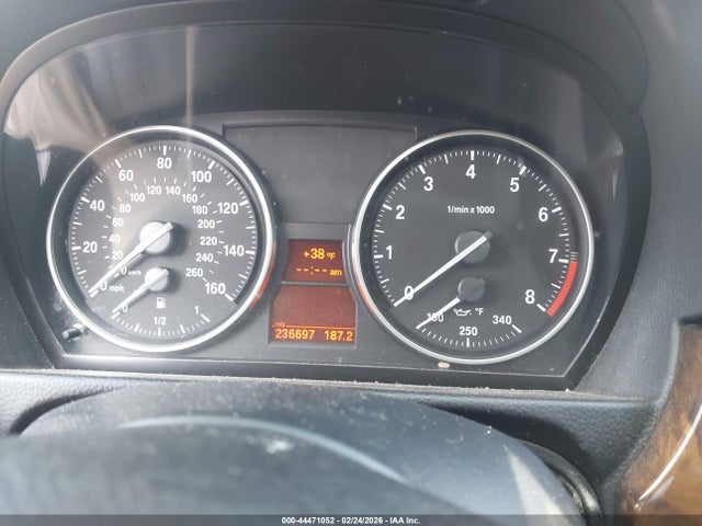 2008 Bmw 335i მანქანა იყიდება აუქციონზე, vin: WBAVB77508NM05684, აუქციონის ნომერი: 44471052