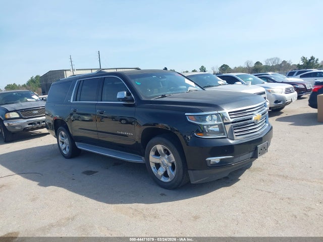 2015 Chevrolet Suburban 1500 Ltz მანქანა იყიდება აუქციონზე, vin: 1GNSCKKCXFR162183, აუქციონის ნომერი: 44471079