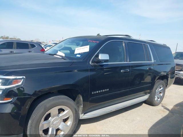 2015 Chevrolet Suburban 1500 Ltz მანქანა იყიდება აუქციონზე, vin: 1GNSCKKCXFR162183, აუქციონის ნომერი: 44471079