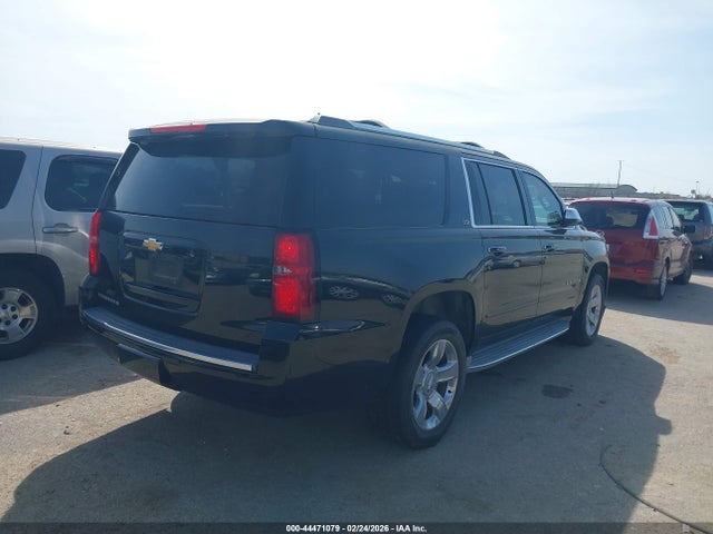 2015 Chevrolet Suburban 1500 Ltz მანქანა იყიდება აუქციონზე, vin: 1GNSCKKCXFR162183, აუქციონის ნომერი: 44471079