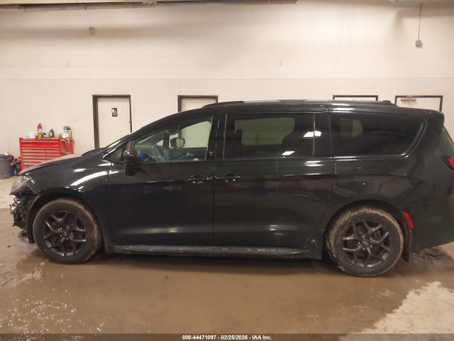 Aukcja sprzedaży 2019 Chrysler Pacifica Touring L, vin: 2C4RC1BG9KR681802, numer aukcji: 44471097