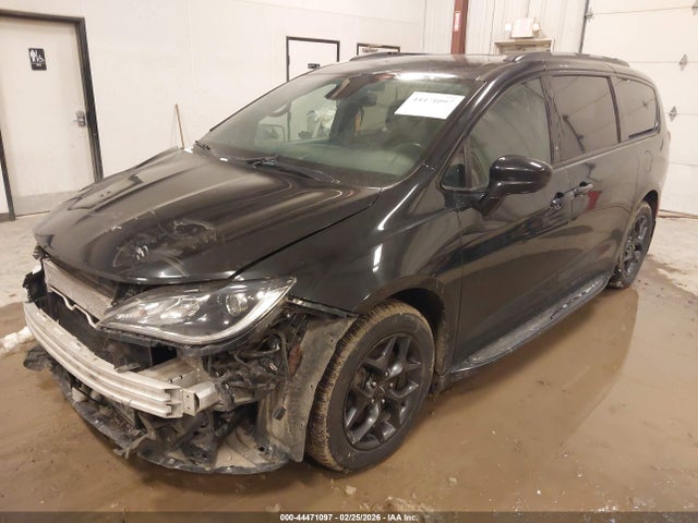 Aukcja sprzedaży 2019 Chrysler Pacifica Touring L, vin: 2C4RC1BG9KR681802, numer aukcji: 44471097
