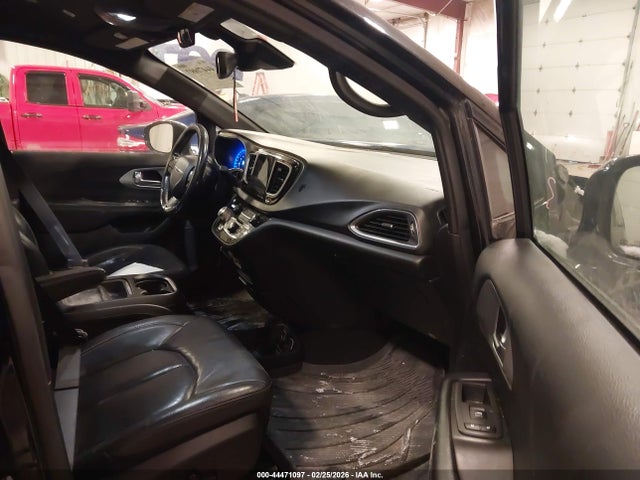 Aukcja sprzedaży 2019 Chrysler Pacifica Touring L, vin: 2C4RC1BG9KR681802, numer aukcji: 44471097
