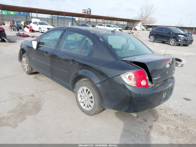 2010 CHEVROLET COBALT 1G1AD5F56A7237893 Photo 2