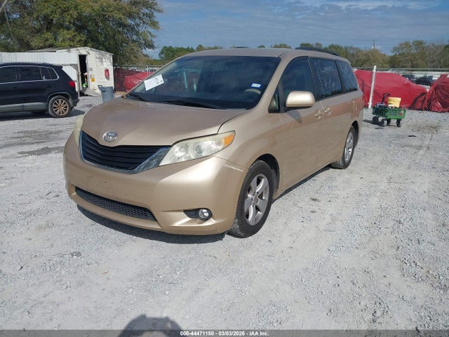 Продажа на аукционе авто 2012 Toyota Sienna Le V6 8 Passenger, vin: 5TDKK3DC5CS233592, номер лота: 44471150