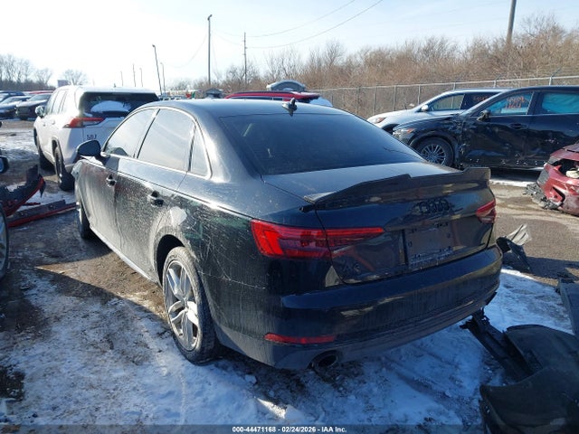 2017 AUDI A4 WAUDNAF4XHN047194 Photo 2