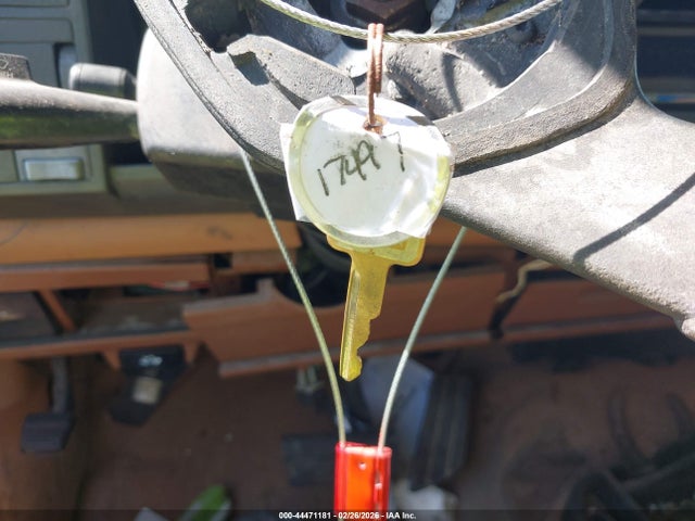1990 CHEVROLET GMT-400 2GCEC19K4L1258344 Photo 10