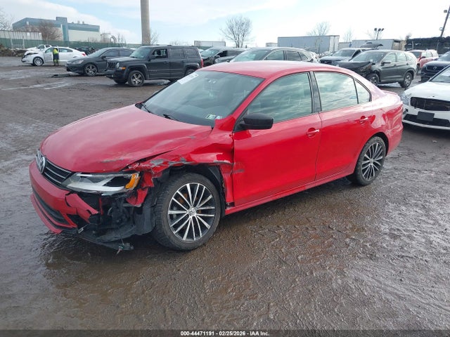 3VWD17AJ0GM216420 Volkswagen Jetta 1.8t Sport