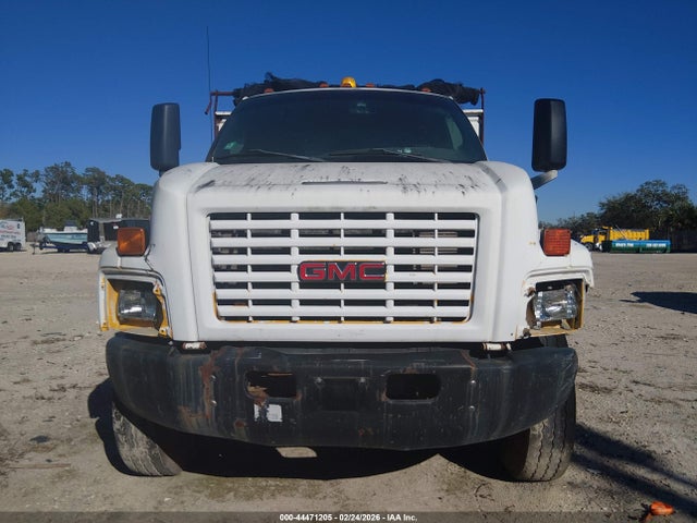 44471205 :رقم المزاد ، 1GDJ7C1C95F530431 vin ، 2005 Gmc C7500 C7c042 مزاد بيع