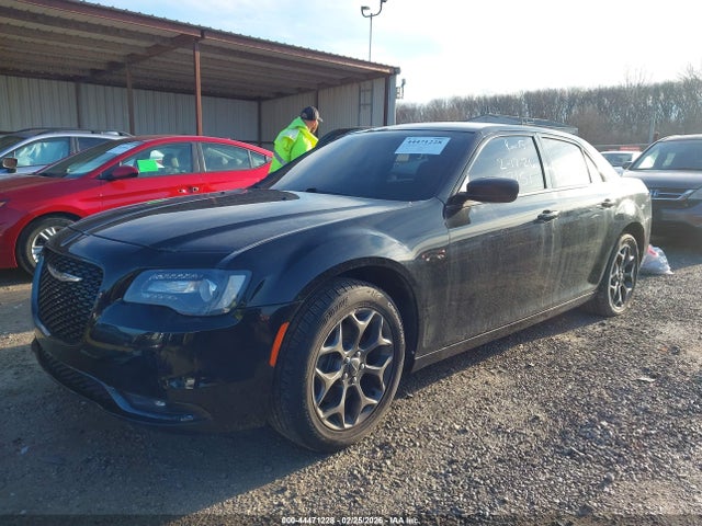 44471228 :رقم المزاد ، 2C3CCAGG7FH736293 vin ، 2015 Chrysler 300 300s مزاد بيع