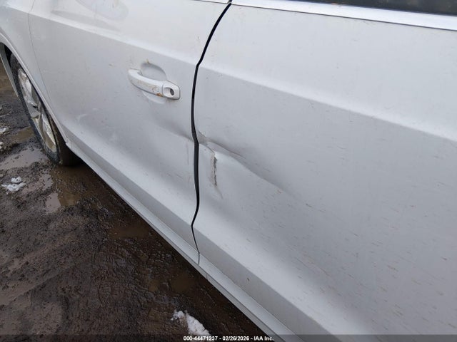 Aukcja sprzedaży 2016 Audi Q3 2.0t Premium Plus, vin: WA1EFCFS9GR019452, numer aukcji: 44471237