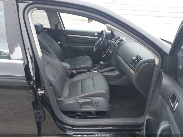 2009 Volkswagen Jetta Se მანქანა იყიდება აუქციონზე, vin: 3VWRM71KX9M082895, აუქციონის ნომერი: 44471250