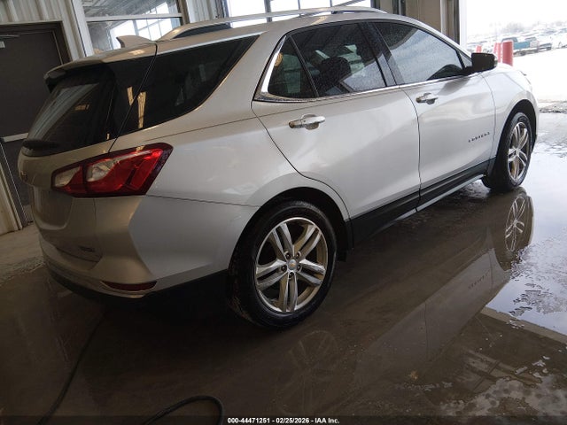2018 CHEVROLET EQUINOX 2GNAXMEV2J6222941 Photo 3