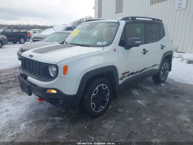 2016 Jeep Renegade Trailhawk მანქანა იყიდება აუქციონზე, vin: ZACCJBCT8GPD00093, აუქციონის ნომერი: 44471316