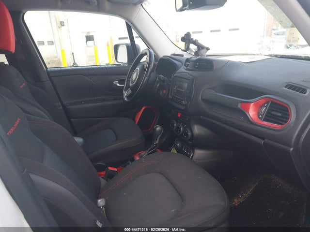 2016 Jeep Renegade Trailhawk მანქანა იყიდება აუქციონზე, vin: ZACCJBCT8GPD00093, აუქციონის ნომერი: 44471316