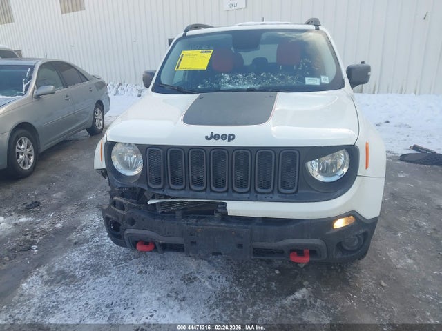 2016 Jeep Renegade Trailhawk მანქანა იყიდება აუქციონზე, vin: ZACCJBCT8GPD00093, აუქციონის ნომერი: 44471316