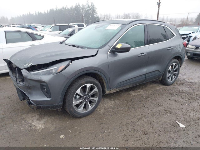 1FMCU9JA4SUB45465 Ford Escape Platinum