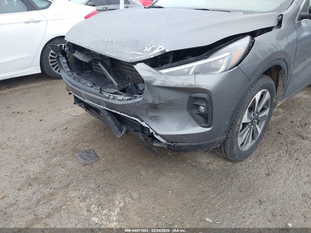 1FMCU9JA4SUB45465 Ford Escape Platinum