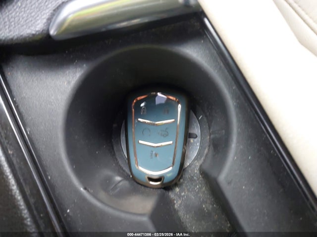 2018 CADILLAC XT5 1GYKNERS9JZ212737 Photo 10